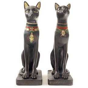 Bastet Chatte, Noire